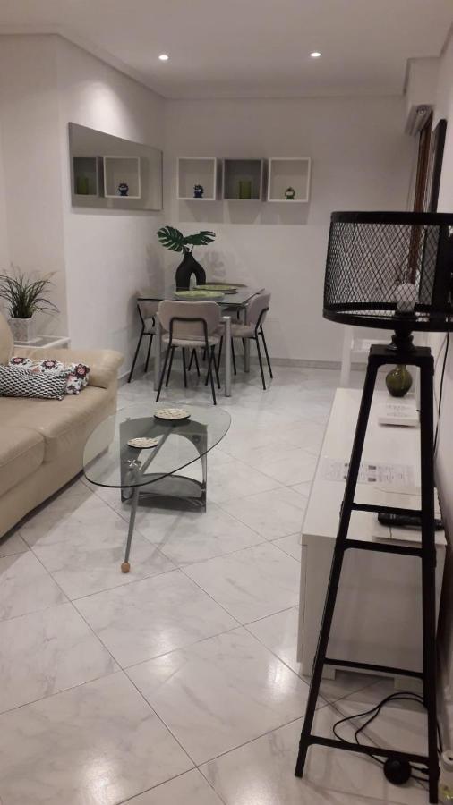 Apartamento Junto Al Santiago Bernabeu Con Piscina Lejlighed Madrid Eksteriør billede