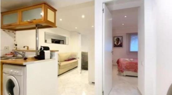 Apartamento Junto Al Santiago Bernabeu Con Piscina Lejlighed Madrid Eksteriør billede